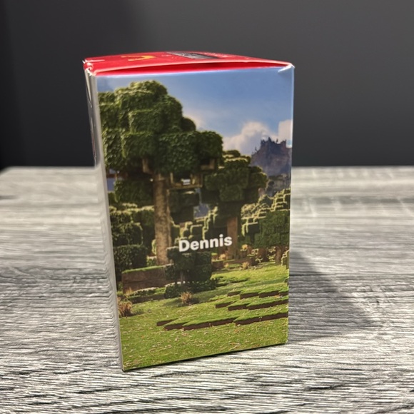McDonald’s | A Minecraft Movie: Dennis (2025) - Collectible Happy Meal Toy - Picture 6 of 13